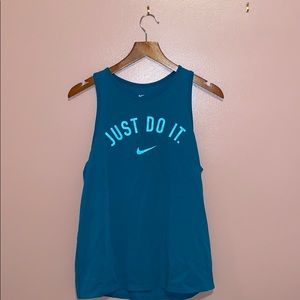 NIKE tank top